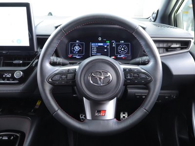 صورة 8 لـ 2023 Toyota GR COROLLA