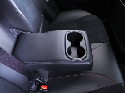 صورة 37 لـ 2023 Toyota GR COROLLA