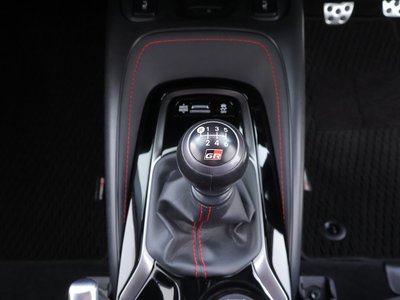 صورة 23 لـ 2023 Toyota GR COROLLA