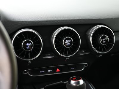 صورة 47 لـ 2017 AUDI TT RS COUPE
