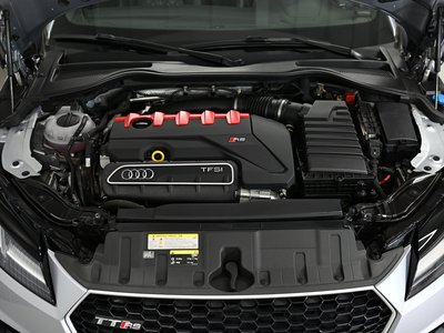 صورة 73 لـ 2017 AUDI TT RS COUPE