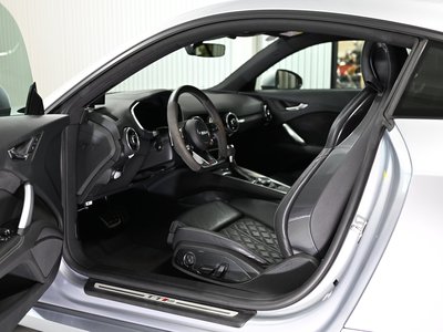 صورة 44 لـ 2017 AUDI TT RS COUPE