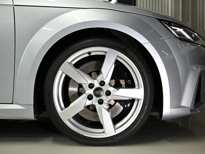 صورة 40 لـ 2017 AUDI TT RS COUPE