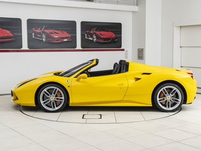 2016 Ferrari 488 SPIDER — фото 9