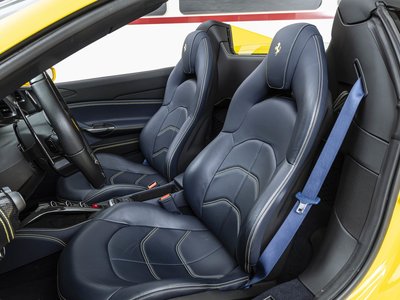 2016 Ferrari 488 SPIDER — фото 13