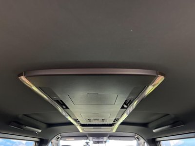 2024 Toyota ALPHARD — фото 30