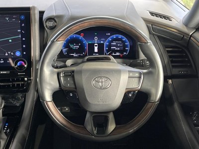 2024 Toyota ALPHARD — фото 9