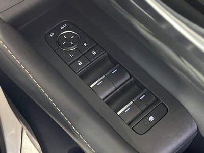 2024 Toyota ALPHARD — фото 42