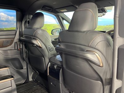 2024 Toyota ALPHARD — фото 27