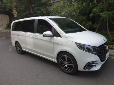 2026 Mercedes-BENZ V-CLASS photo 4