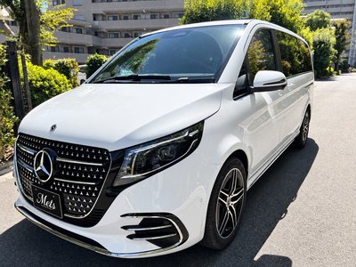2026 Mercedes-BENZ V-CLASS photo 2