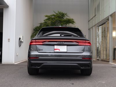 2023 AUDI Q8 thumbnail 7