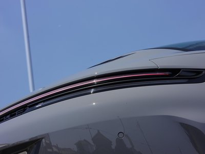 صورة 30 لـ 2025 Porsche 911