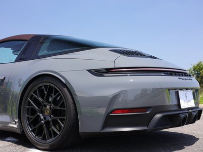 صورة 89 لـ 2025 Porsche 911