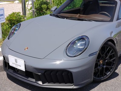 صورة 24 لـ 2025 Porsche 911