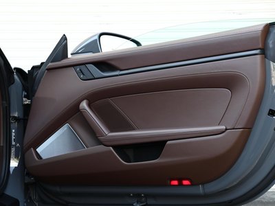 صورة 53 لـ 2025 Porsche 911