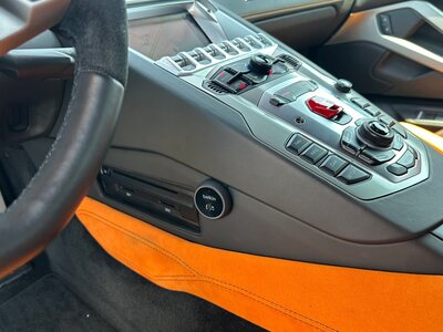 2014 Lamborghini AVENTADOR — фото 23