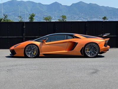 2014 Lamborghini AVENTADOR — фото 3