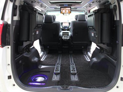 صورة 30 لـ 2019 Toyota ALPHARD