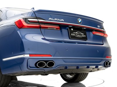 صورة 15 لـ 2022 BMW Alpina B7