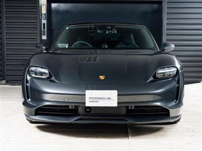 2024 Porsche TAYCAN photo 4