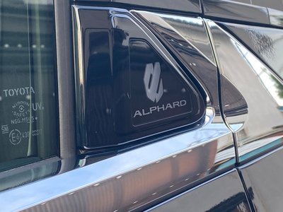 صورة 71 لـ 2023 Toyota ALPHARD
