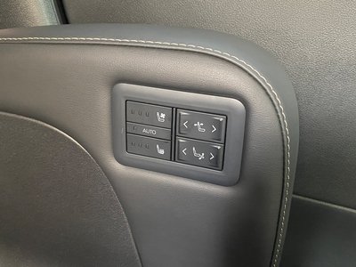 صورة 51 لـ 2023 Toyota ALPHARD