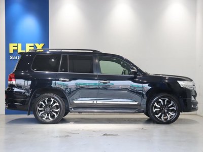 2016 Toyota LAND CRUISER 200 photo 65