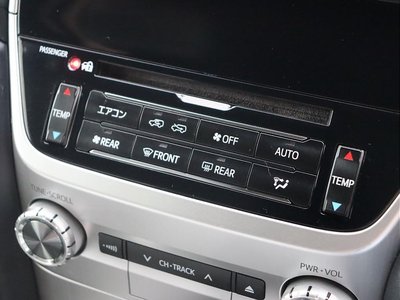 2016 Toyota LAND CRUISER 200 photo 36