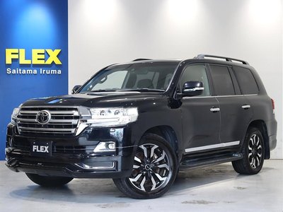 2016 Toyota LAND CRUISER 200 photo 1
