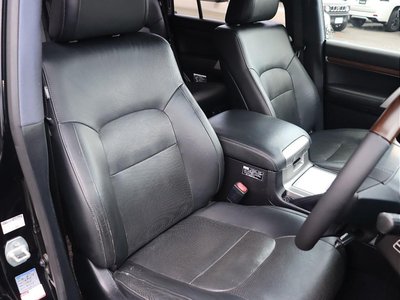 2016 Toyota LAND CRUISER 200 photo 10