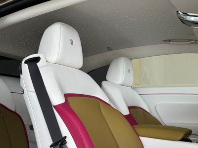 صورة 18 لـ 2024 ROLLS-ROYCE SPECTRE