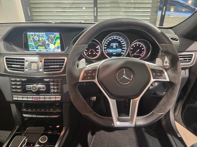 2013 Mercedes-BENZ E-CLASS AMG — фото 23
