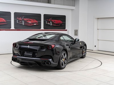 صورة 12 لـ 2019 Ferrari PORTOFINO