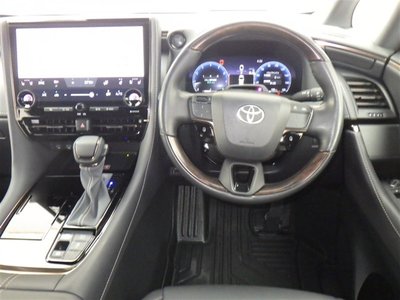 صورة 15 لـ 2024 Toyota ALPHARD