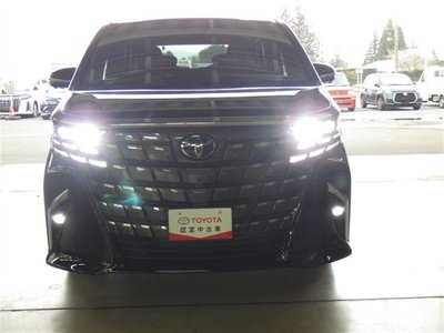 صورة 38 لـ 2024 Toyota ALPHARD