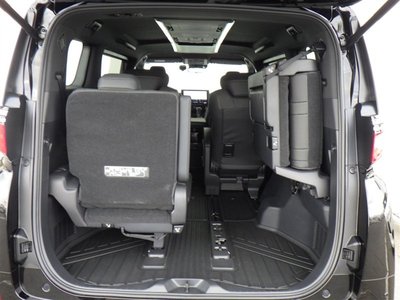 صورة 31 لـ 2024 Toyota ALPHARD