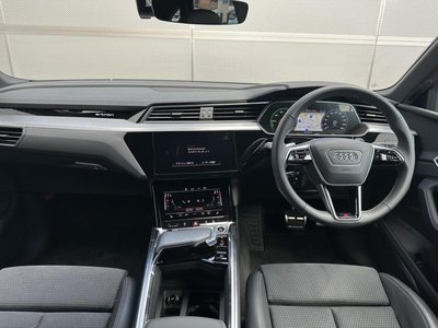 2023 AUDI Q8 SPORTBACK E-TRON photo 16