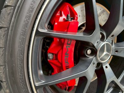 2014 Mercedes-BENZ C-CLASS AMG — фото 12