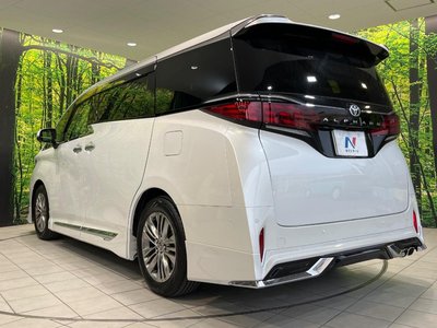 صورة 66 لـ 2025 Toyota ALPHARD