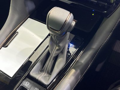 صورة 41 لـ 2025 Toyota ALPHARD