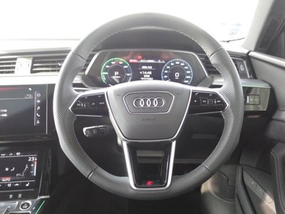 2023 AUDI Q8 SPORTBACK E-TRON photo 14