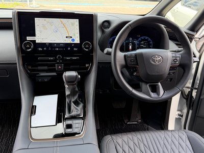2026 Toyota ALPHARD — фото 27