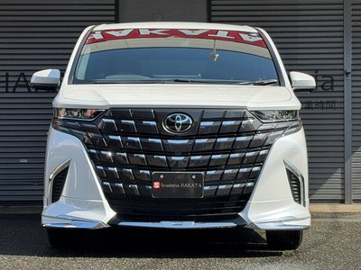 2026 Toyota ALPHARD — фото 3