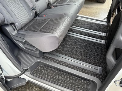 2026 Toyota ALPHARD — фото 30