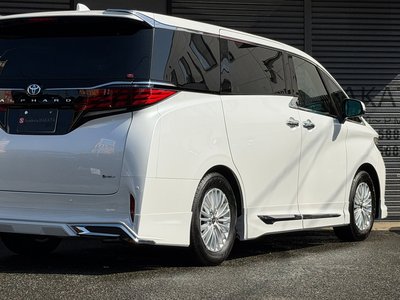 2026 Toyota ALPHARD — фото 7