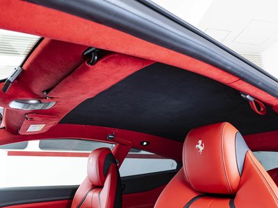 2017 Ferrari GTC4 LUSSO — фото 16