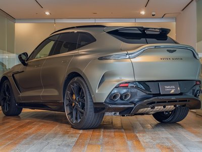 2026 Aston Martin DBX 缩略图 4