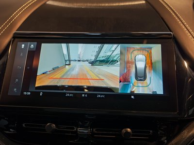 2026 Aston Martin DBX 缩略图 29