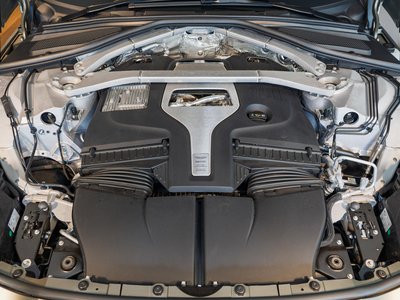 2026 Aston Martin DBX 缩略图 31